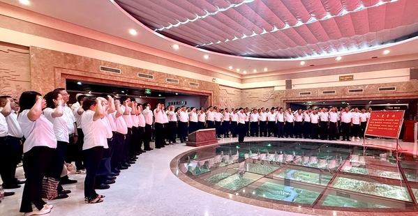 水电十五局举办庆祝中国共产党成立105周年主题活动暨党委书记专题党课.jpg